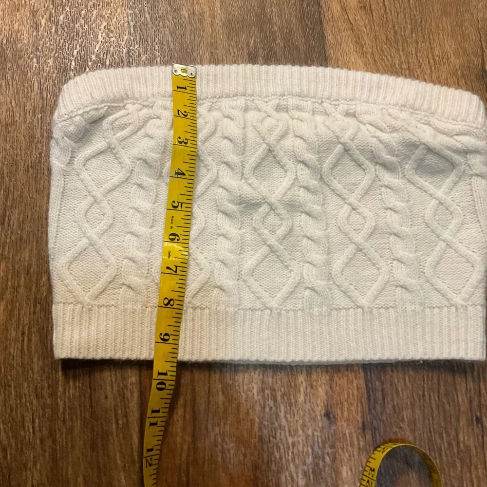 Lulu's Sweater Halter‎ Top Size Small Cream Knit Womens